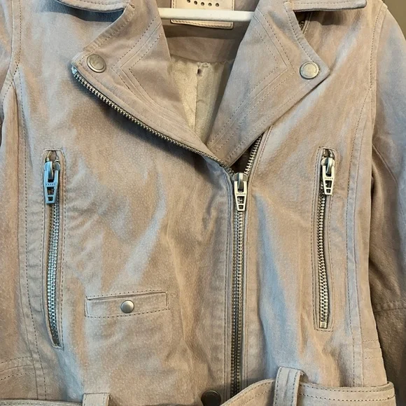 Blank NYC Suede Jacket - Picture 3 of 6